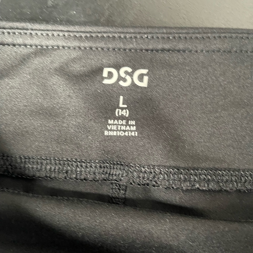 DSG Girls Mid Rise 3" Performance Shortie 4 Pack - Picture 6 of 13